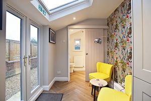 Photo 17- click for photo gallery